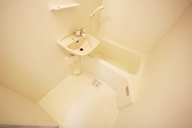 アルカンシェル新横浜の物件内観写真