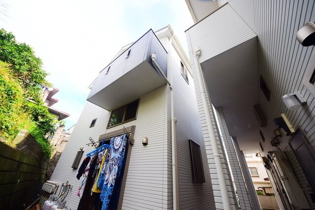 サンシャイン11の物件外観写真