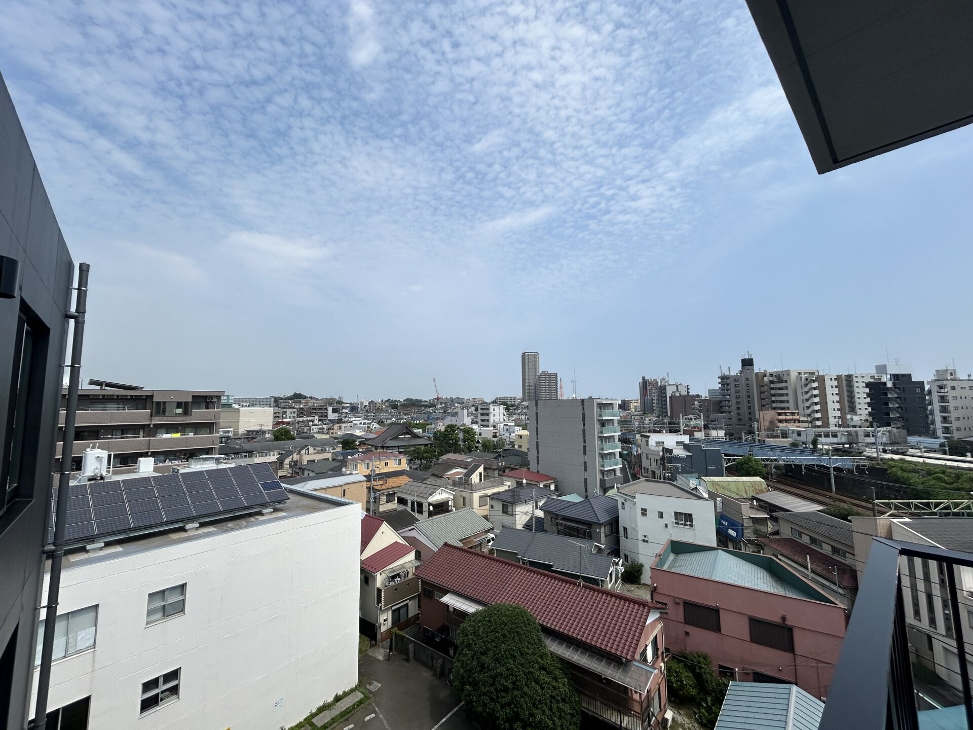 エストゥルース横浜子安の物件内観写真