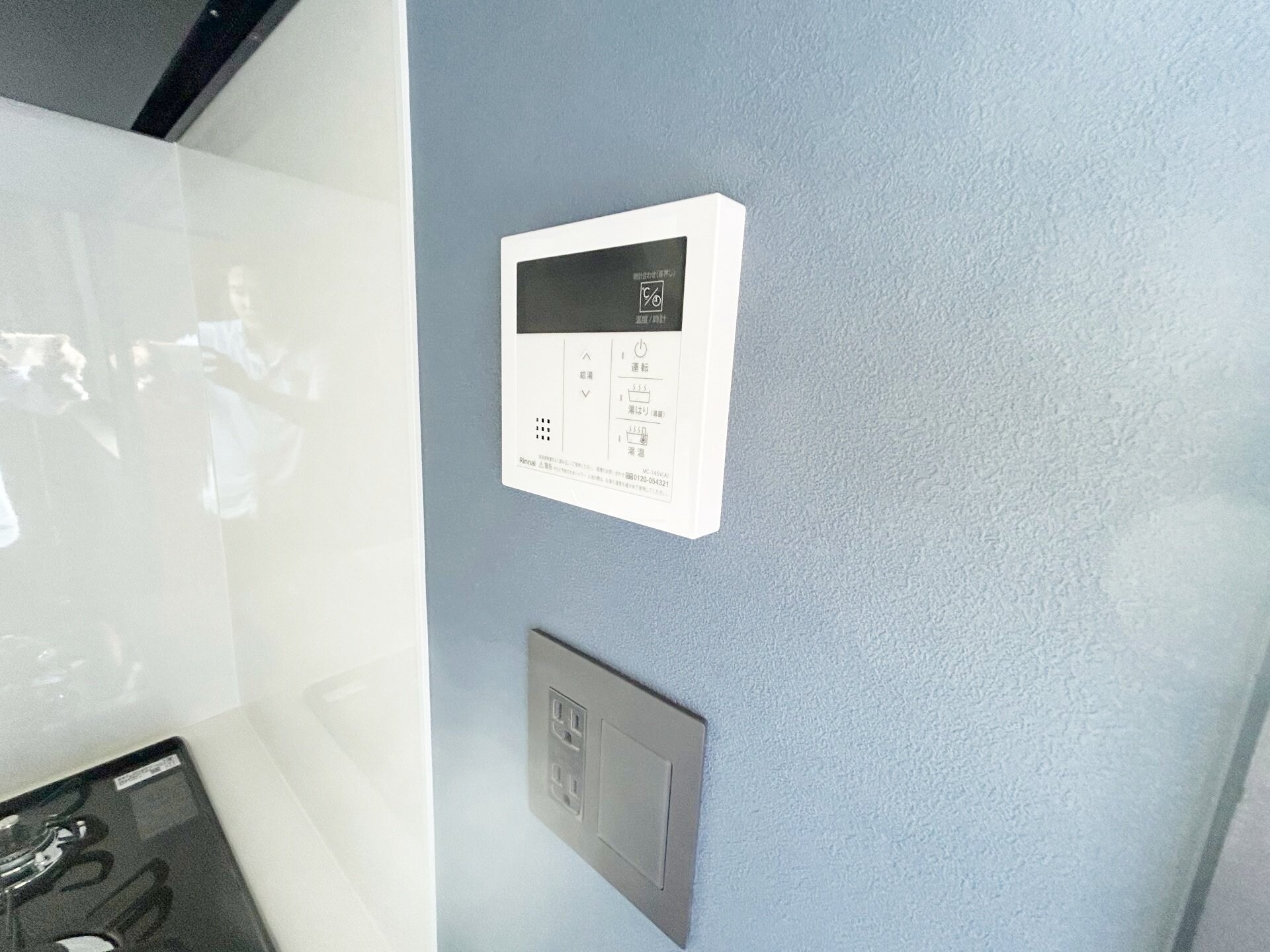 エストゥルース横浜子安の物件内観写真