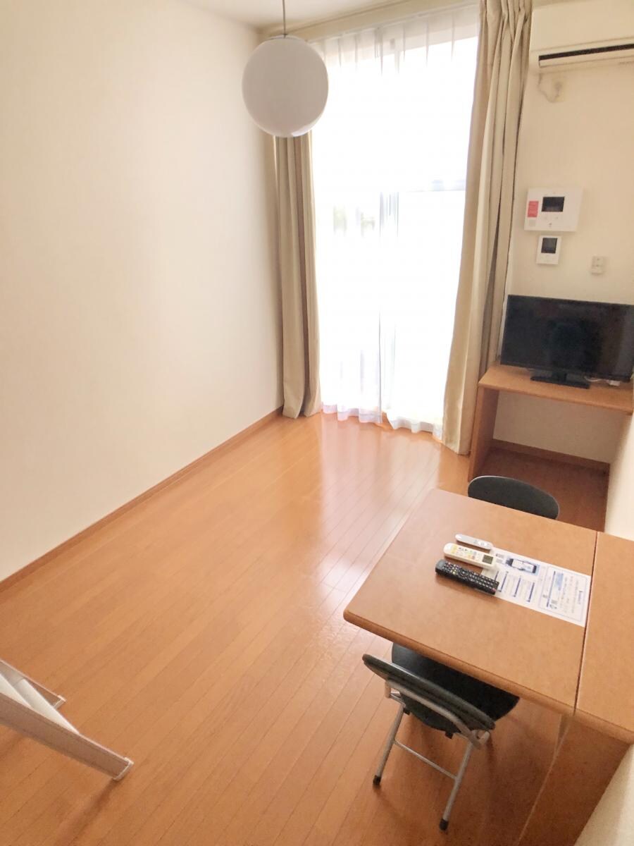 レオパレスマロンフィルドの物件内観写真