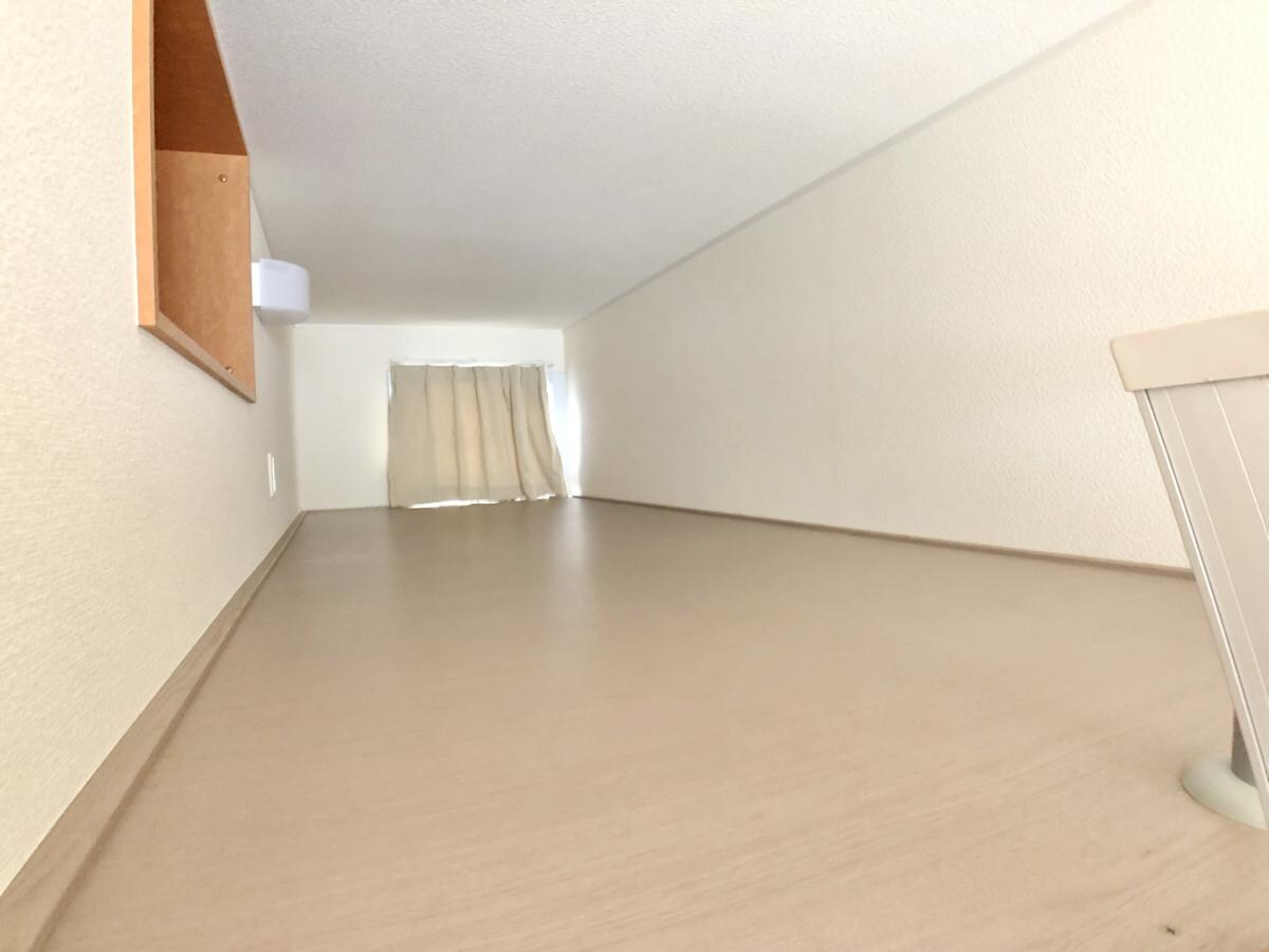 レオパレスマロンフィルドの物件内観写真