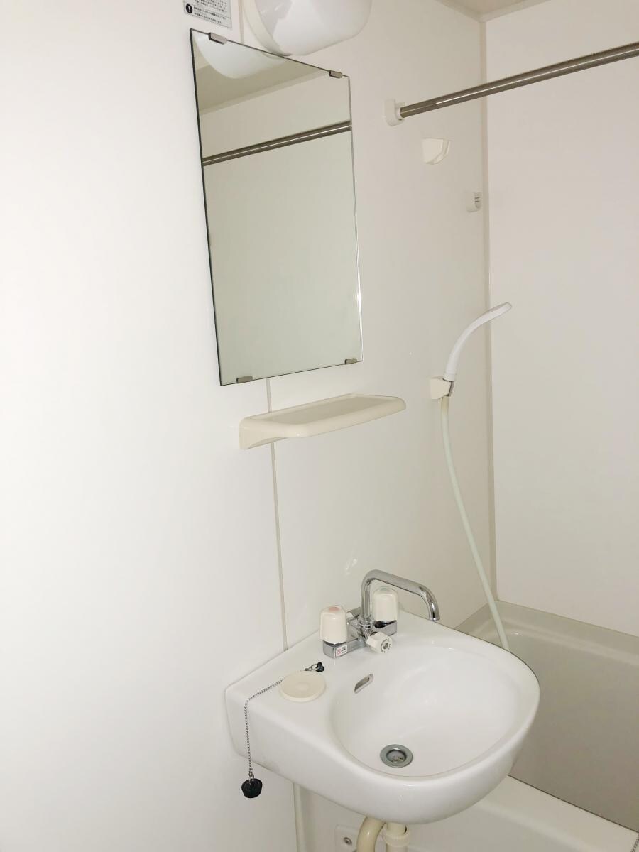 レオパレスマロンフィルドの物件内観写真