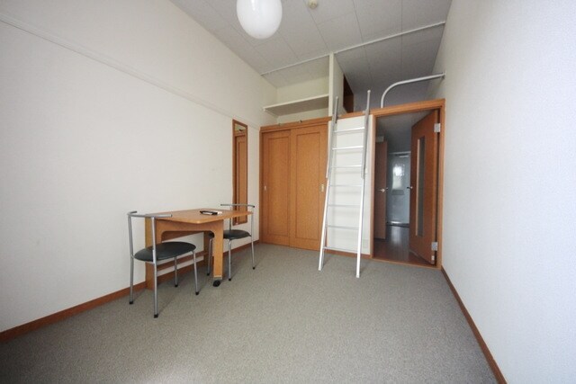 レオパレスフラワーIIIの物件内観写真