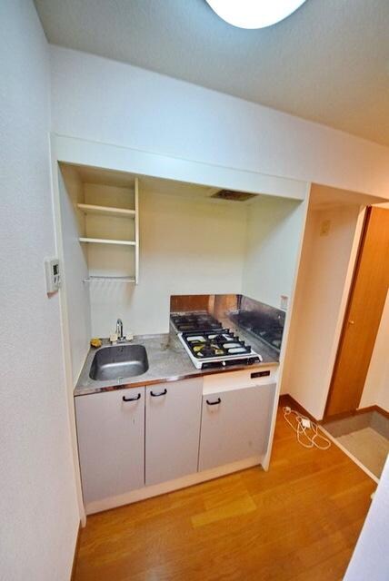 アンプルール フェール ブゥルジョンの物件内観写真