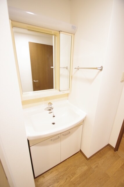 コーポレート中央林間１号棟の物件内観写真