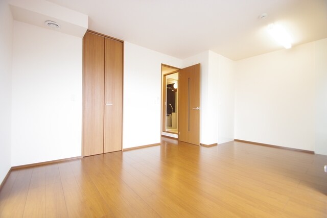 ヴィーブル草薙の物件内観写真