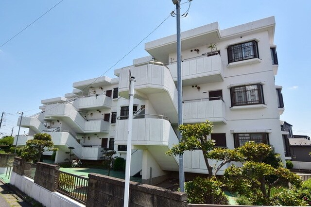 ロイヤルプラザ湘南の物件内観写真