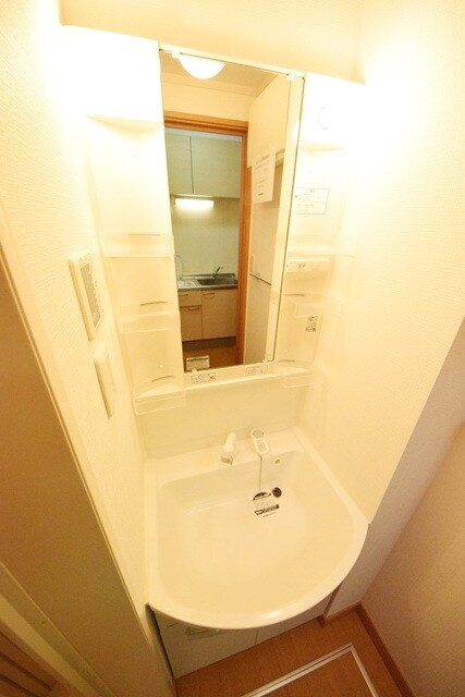 リリーレフアの物件内観写真