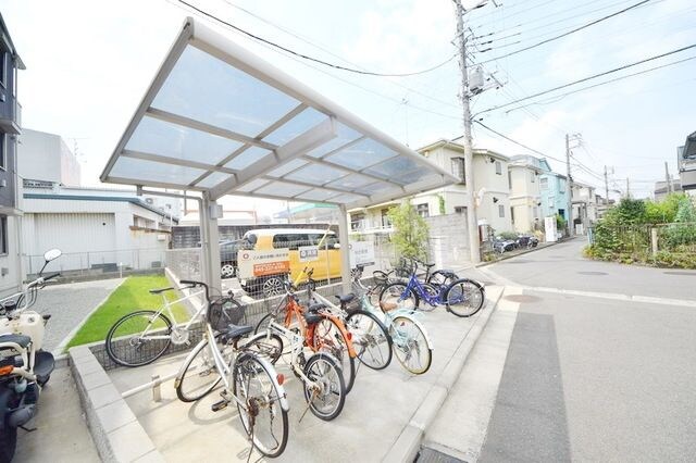 ロイヤルクレストの物件内観写真