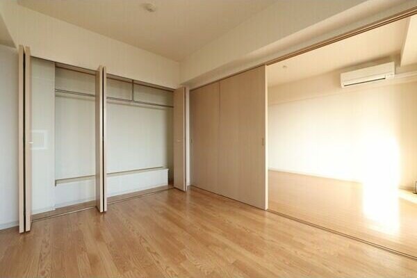 ソーラスフロント富船の物件内観写真