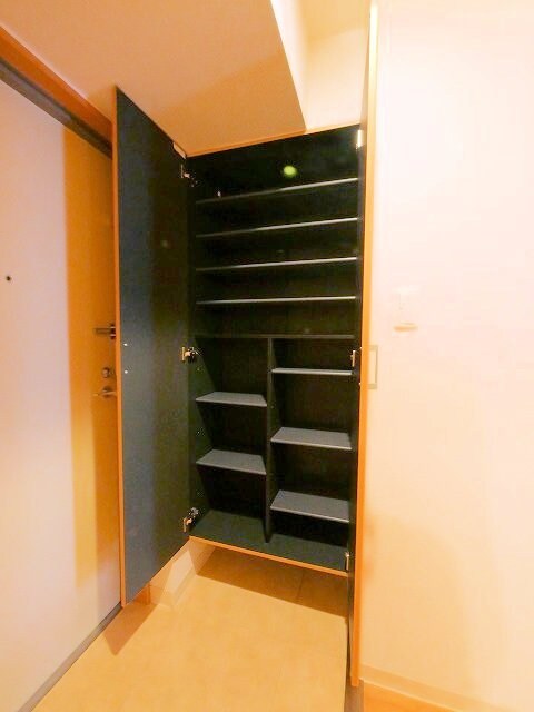 カスタリア勾当台公園の物件内観写真