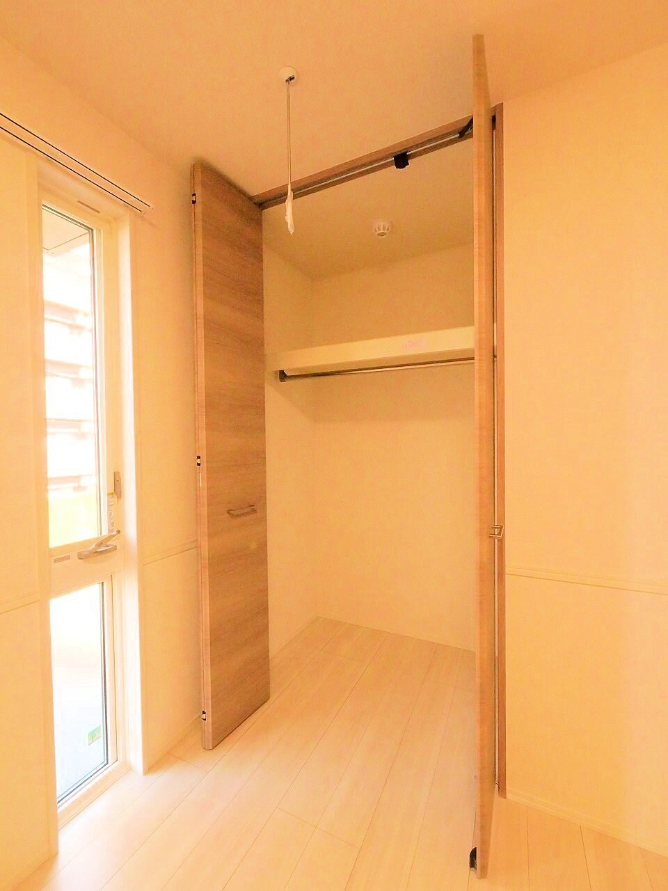 Ｄ－ＲＯＯＭ荒井1丁目の物件内観写真