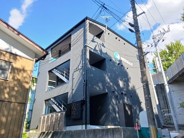 ウェスリーの物件外観写真