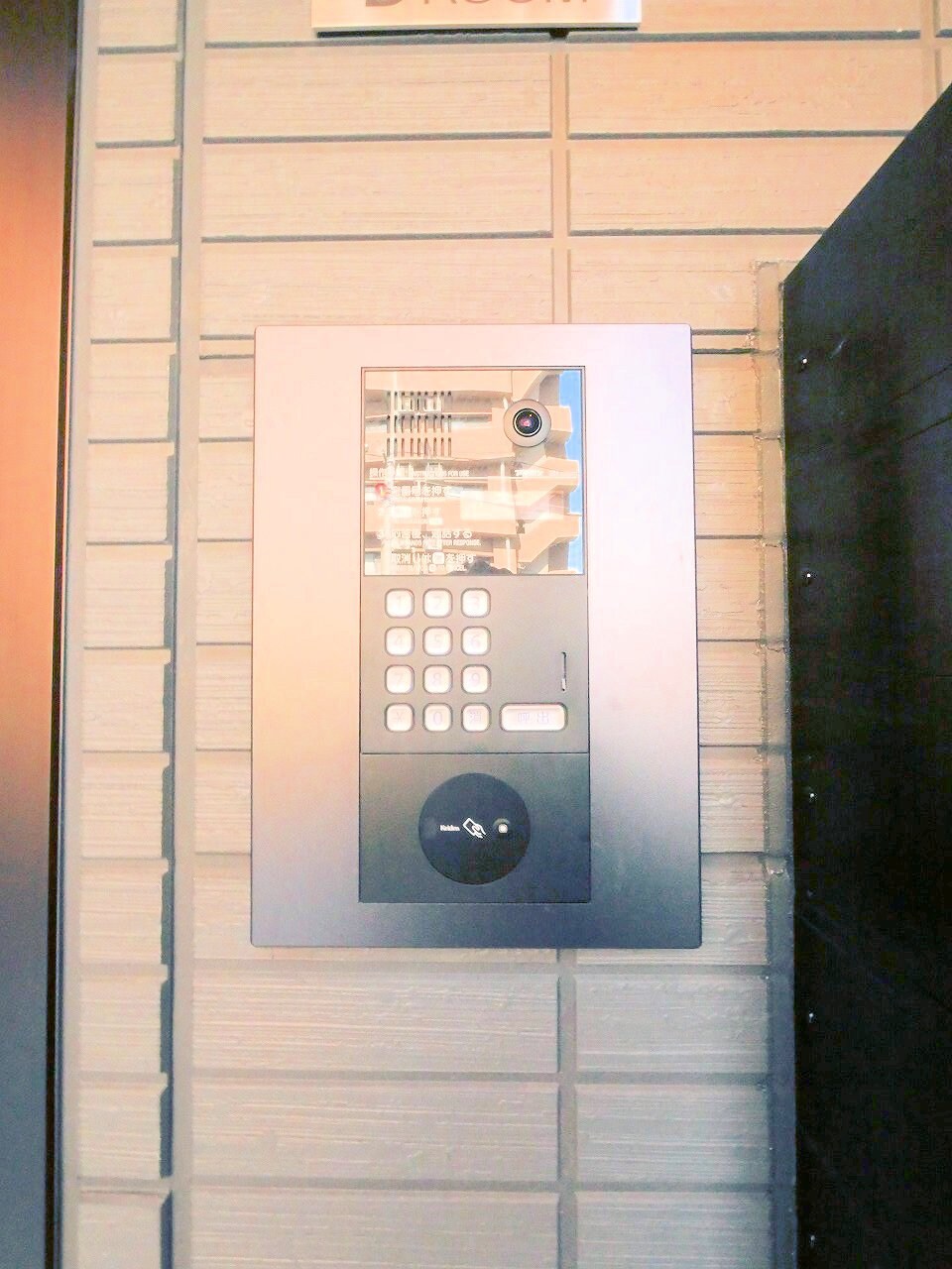 Ｄ－ＲＯＯＭ荒井1丁目の物件内観写真