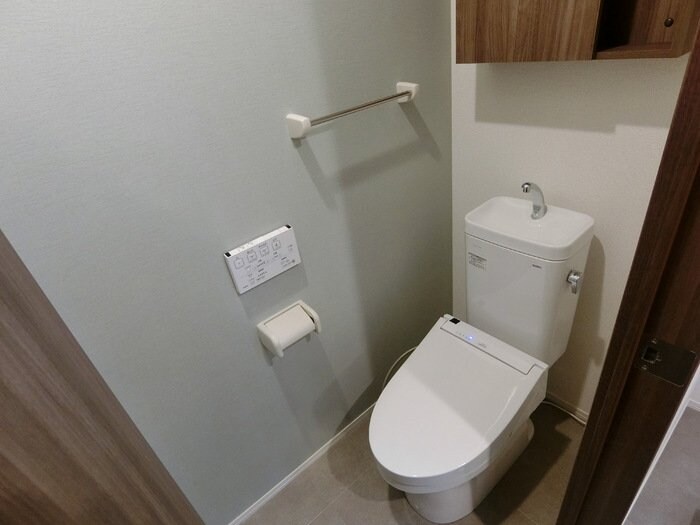 Ｄ-ＲＯＯＭ薬師堂の物件内観写真