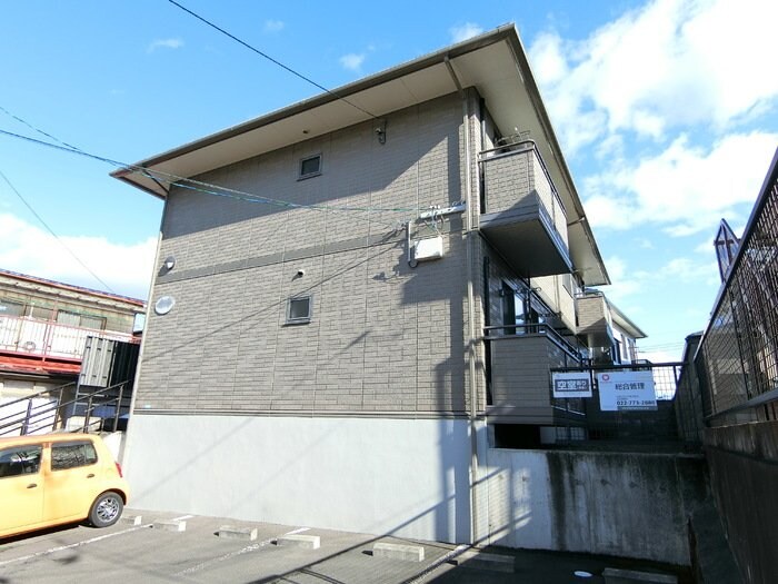 グランディール南光台の物件外観写真