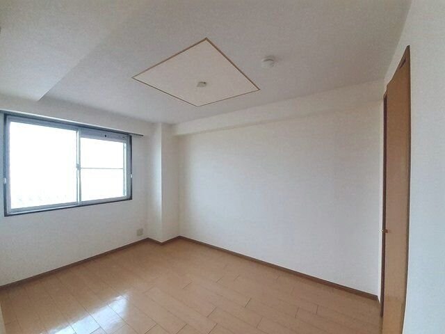 サンハイツ宮千代の物件内観写真