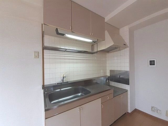 サンハイツ宮千代の物件内観写真