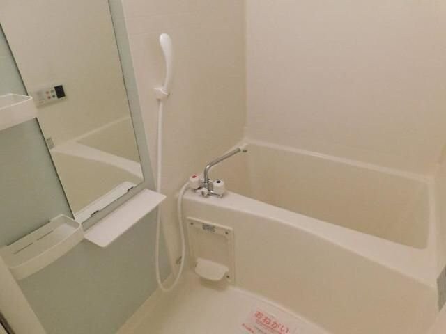 エスト・コリーヌの物件内観写真