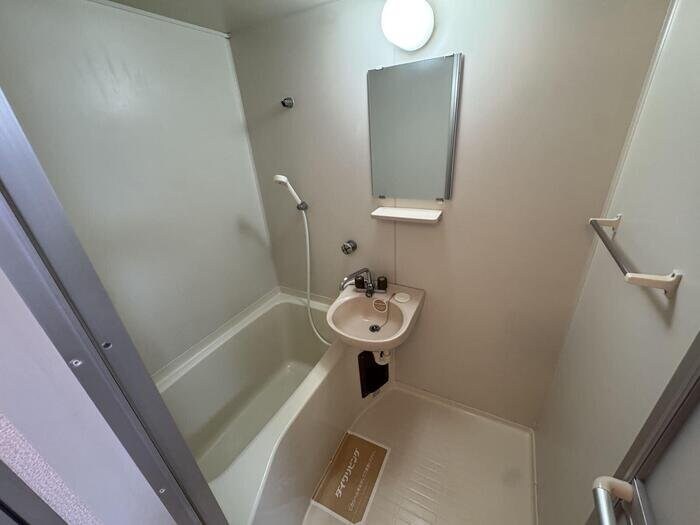 ハイツＳＨＩＯＮの物件内観写真