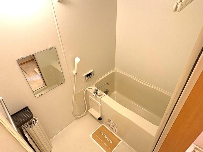 フラワータウン八木山の物件内観写真