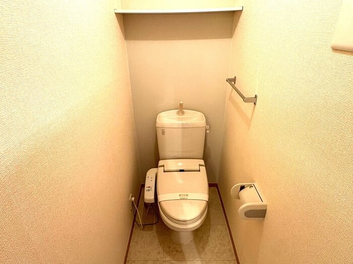 フラワータウン八木山の物件内観写真