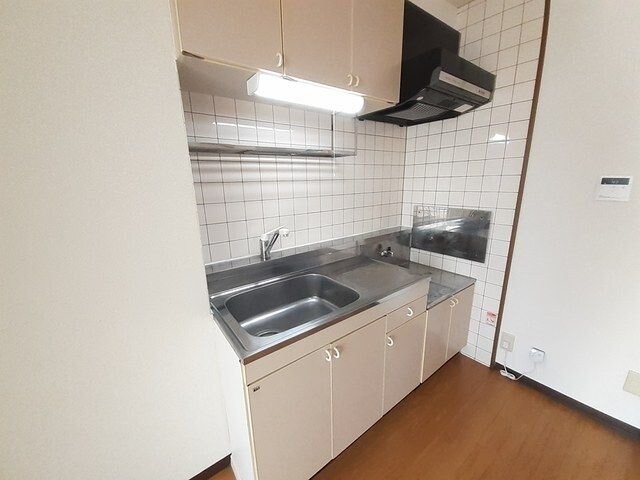 レジデンスオリーブＨの物件内観写真