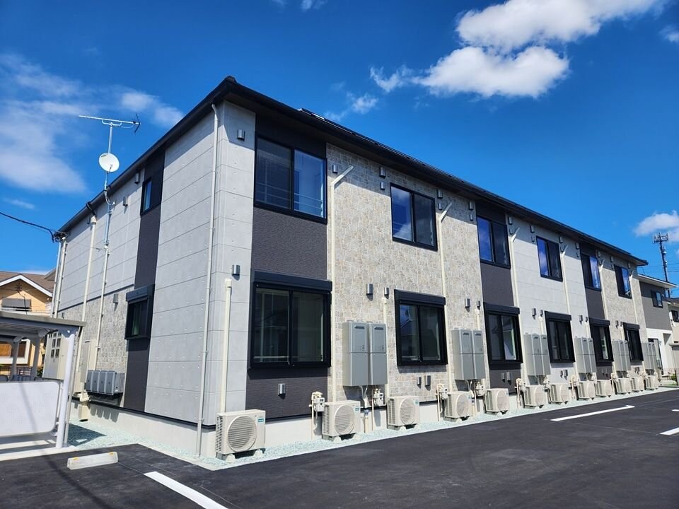 モダン・カーサの物件外観写真