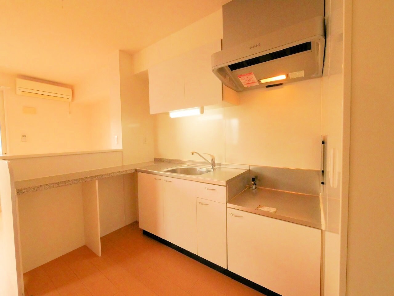 ロータス越路の物件内観写真