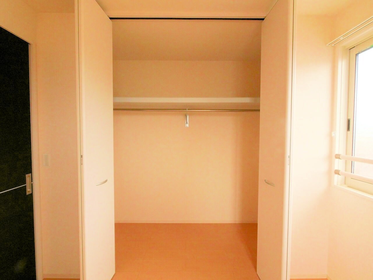 ロータス越路の物件内観写真