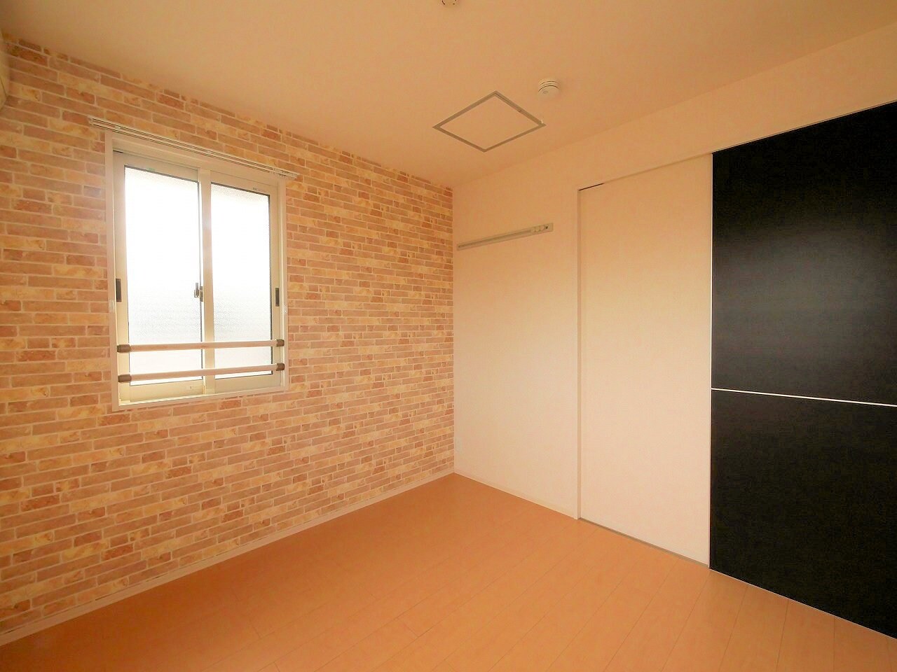 ロータス越路の物件内観写真