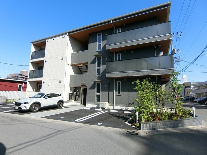 Ｄ－ＲＯＯＭ泉崎Iの物件外観写真