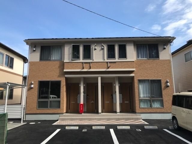 ルナ・ピエーナIIの物件外観写真