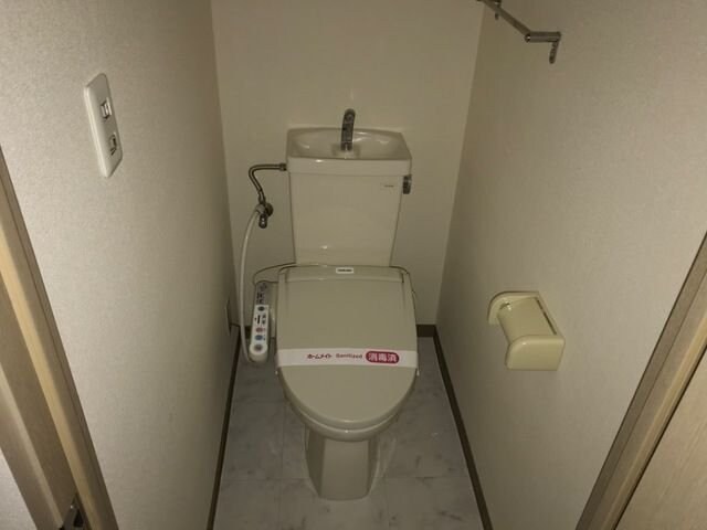 グランドール弐番館の物件内観写真