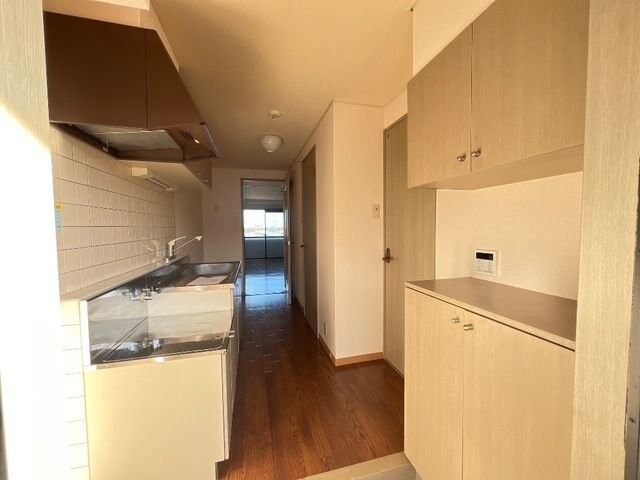 センチュリー東仙台の物件内観写真