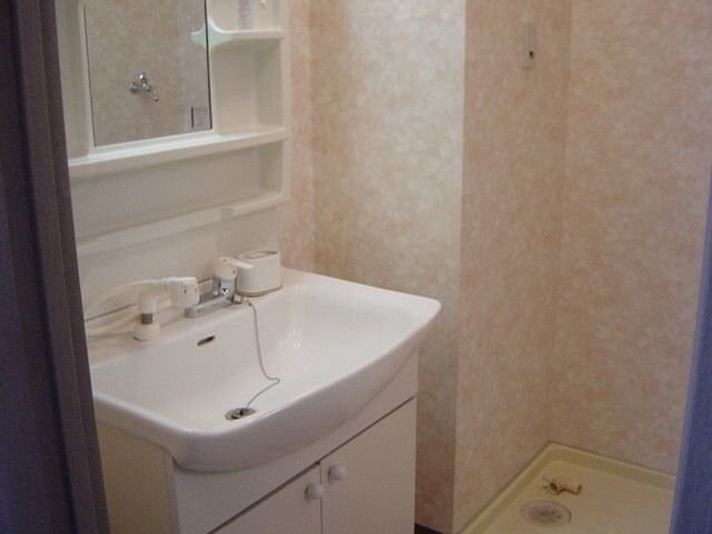 センチュリー東仙台の物件内観写真