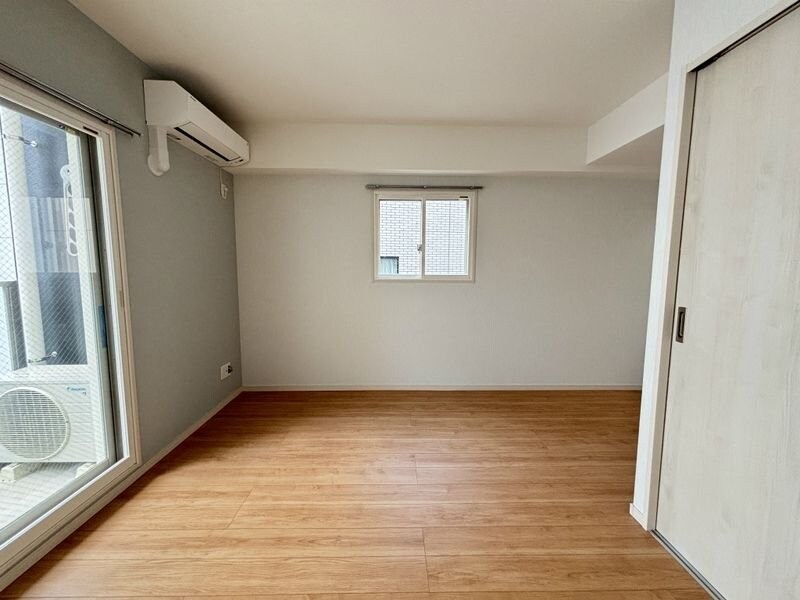 サンライズ本町の物件内観写真