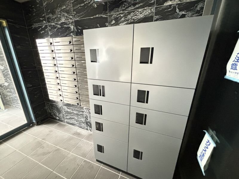 サンライズ本町の物件内観写真