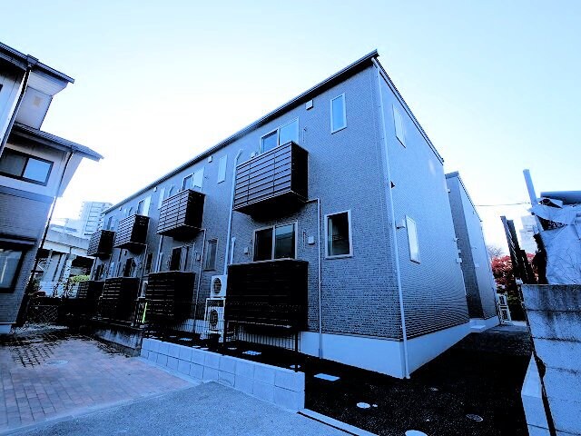 デュマンIIの物件外観写真