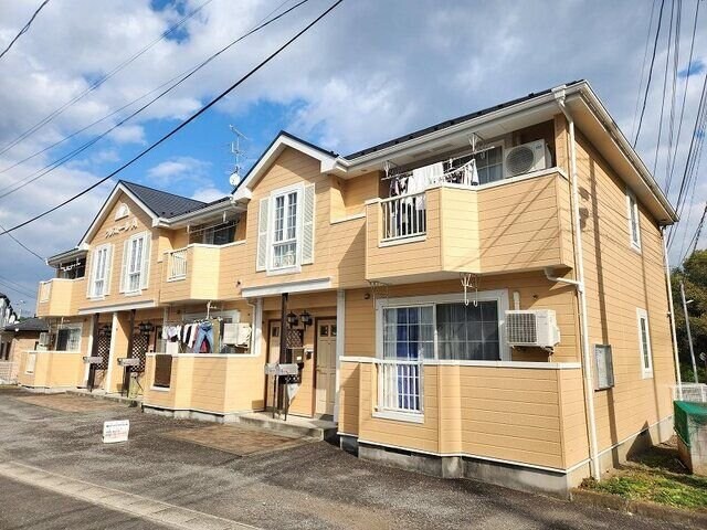 クレストールＡの物件外観写真