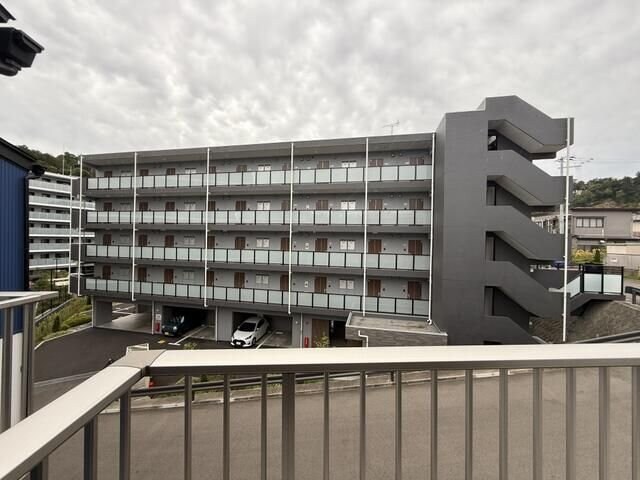 ＰＬＵＳ大町西公園の物件内観写真