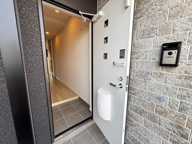 プール・モエの物件内観写真