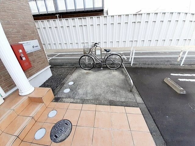 ネイヴ　グレアIIの物件内観写真