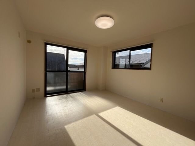 グランビュー本田町の物件内観写真