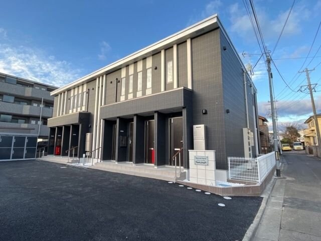 メゾン・シュクルの物件外観写真