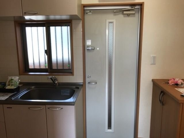 サンハウスアストの物件内観写真