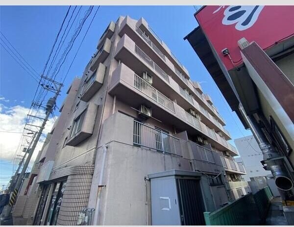 メイゾン西多賀の物件外観写真