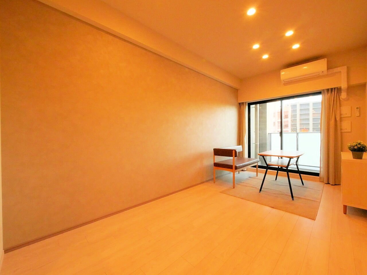 シーズンフラッツ青葉通一番町の物件内観写真