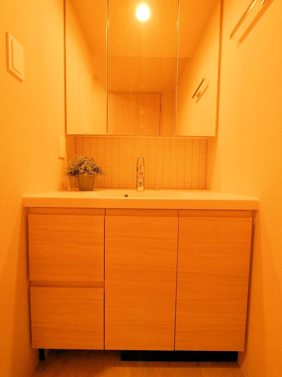 シーズンフラッツ青葉通一番町の物件内観写真